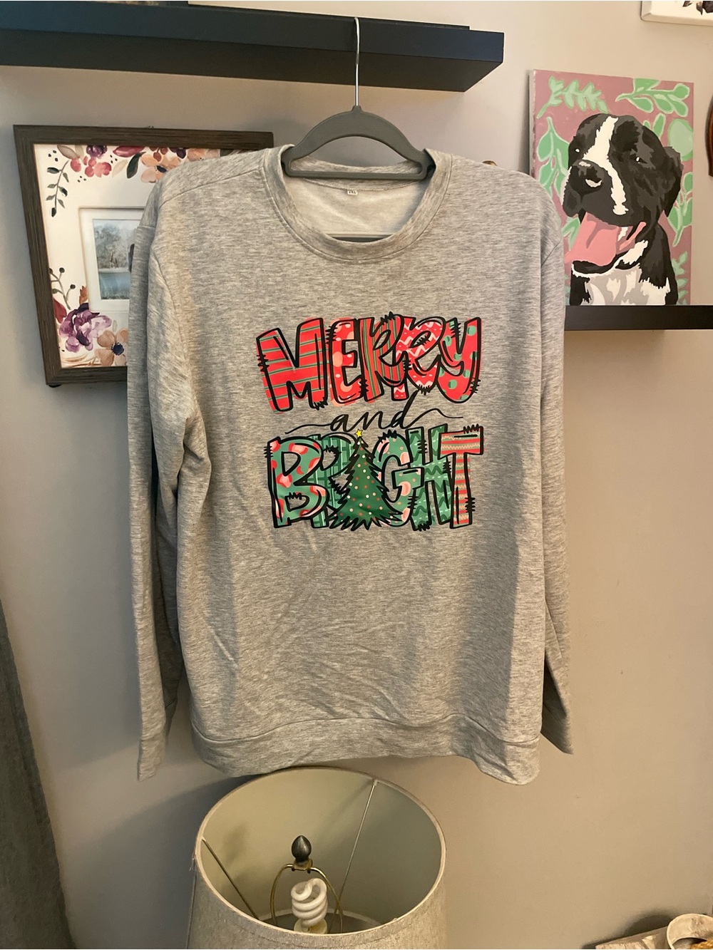 Merry and Bright Women’s Gray Holiday Long Sleeve